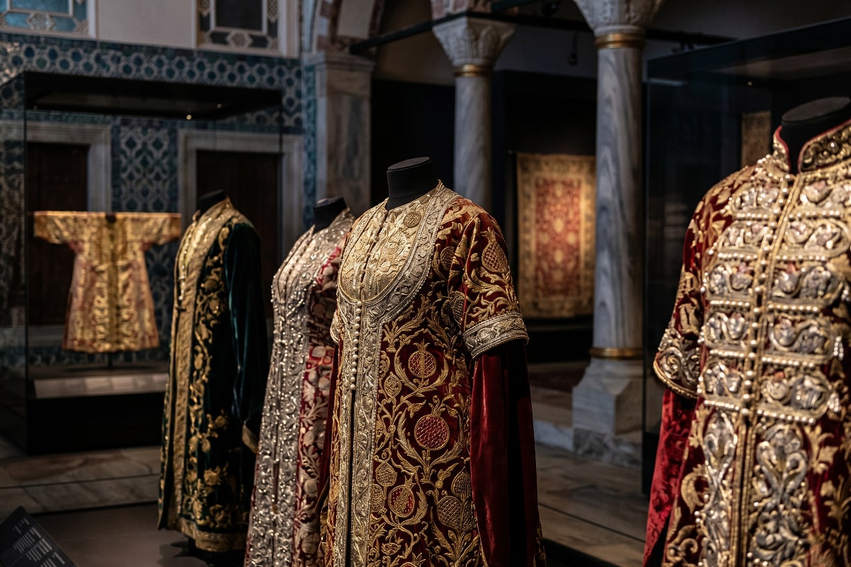 Fabric of Power: The Imperial Kaftans and Textiles of Topkapi Palace